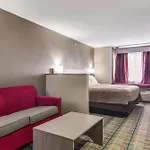 Quality Inn & Suites Grove City-Outlet Mall