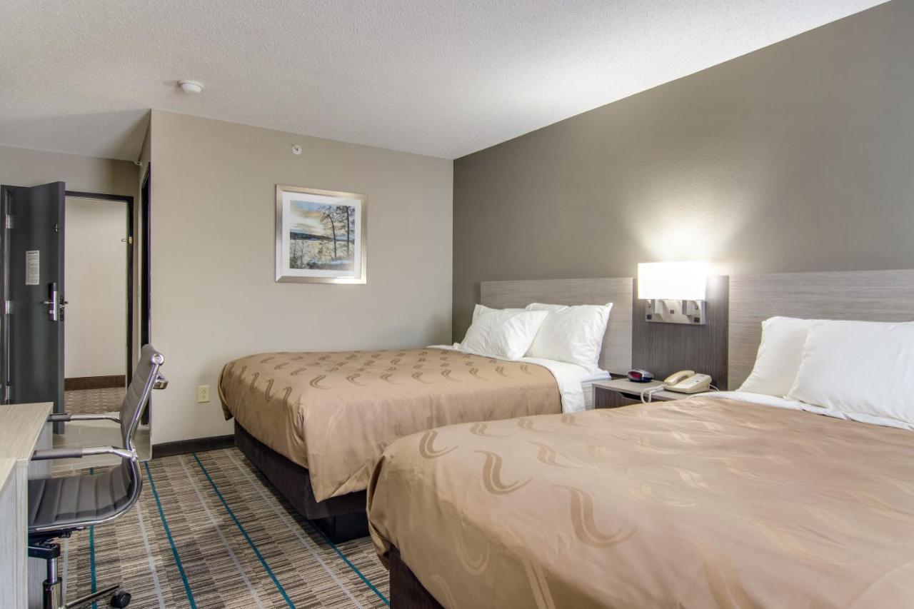 Hotel Quality & Grove City-outlet Mall 2*